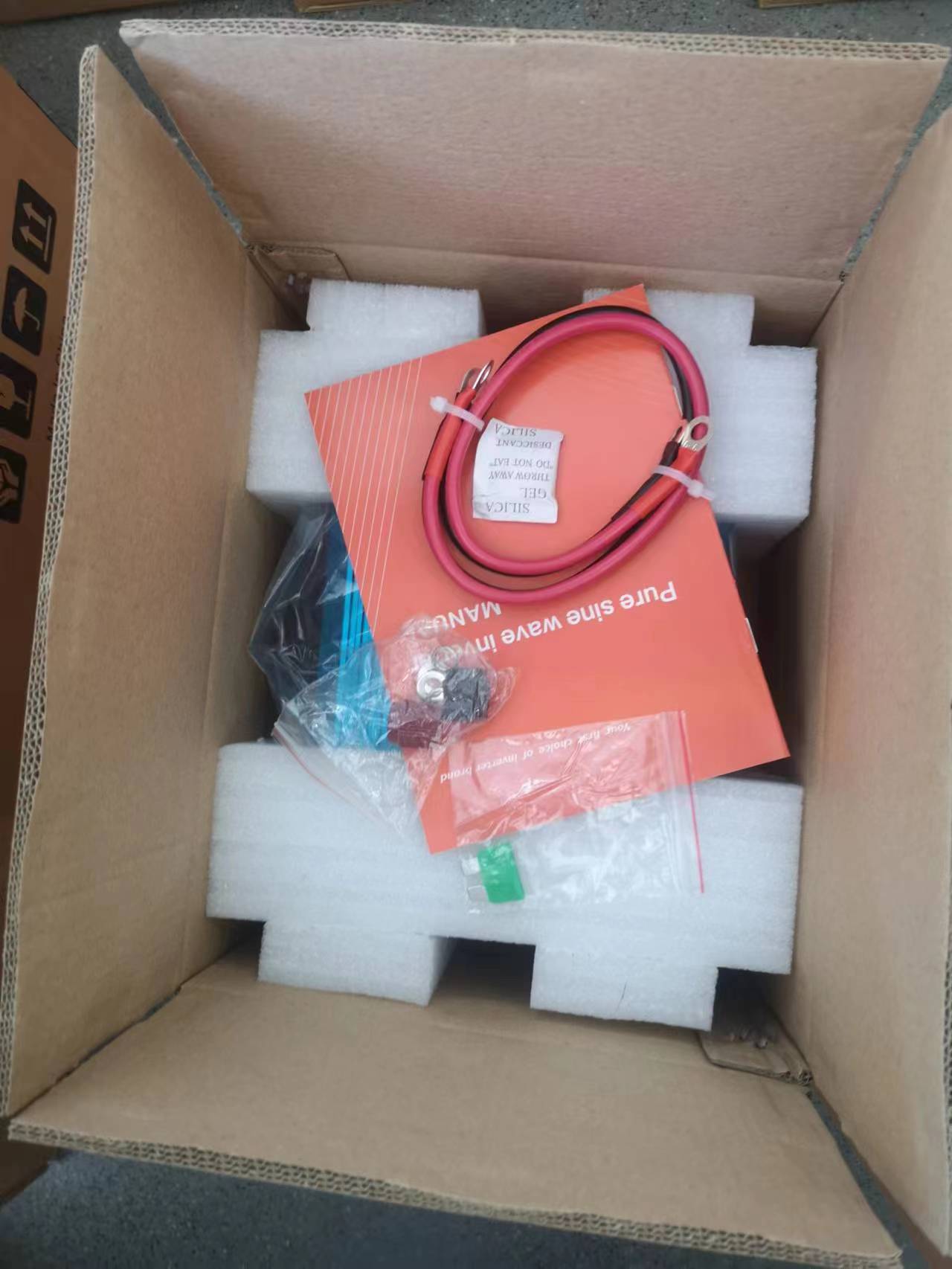 12v 24v DC To AC 110v 220v Power Inverter With AC Charger 500W 1000W 2000W