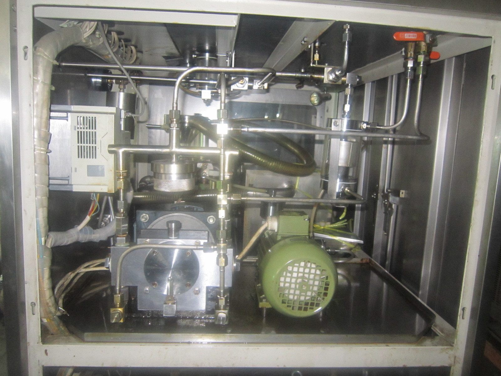 Gelatin Preparation Automatic Soft Gelatin Encapsulation Machine Round Shape Less Waste