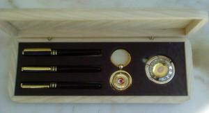 Quality Metal keychain, metal pen, mirror for make-up wholesale