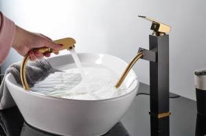 Quality OEM Retro Bathroom Sink Faucets wholesale