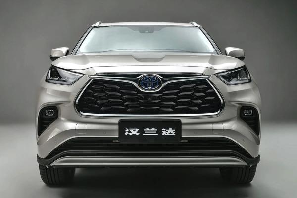 4 Door 5 Seats Toyota Highlander Car With Fuel Turbocharged Power And Hybrid