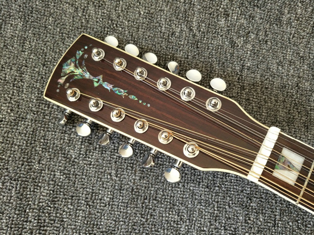 12 Strings Acoustic Guitar / guitar natural AAA Solid Spruce Body 43 inch Guitar Acoustic Fishman Pickups guitar
