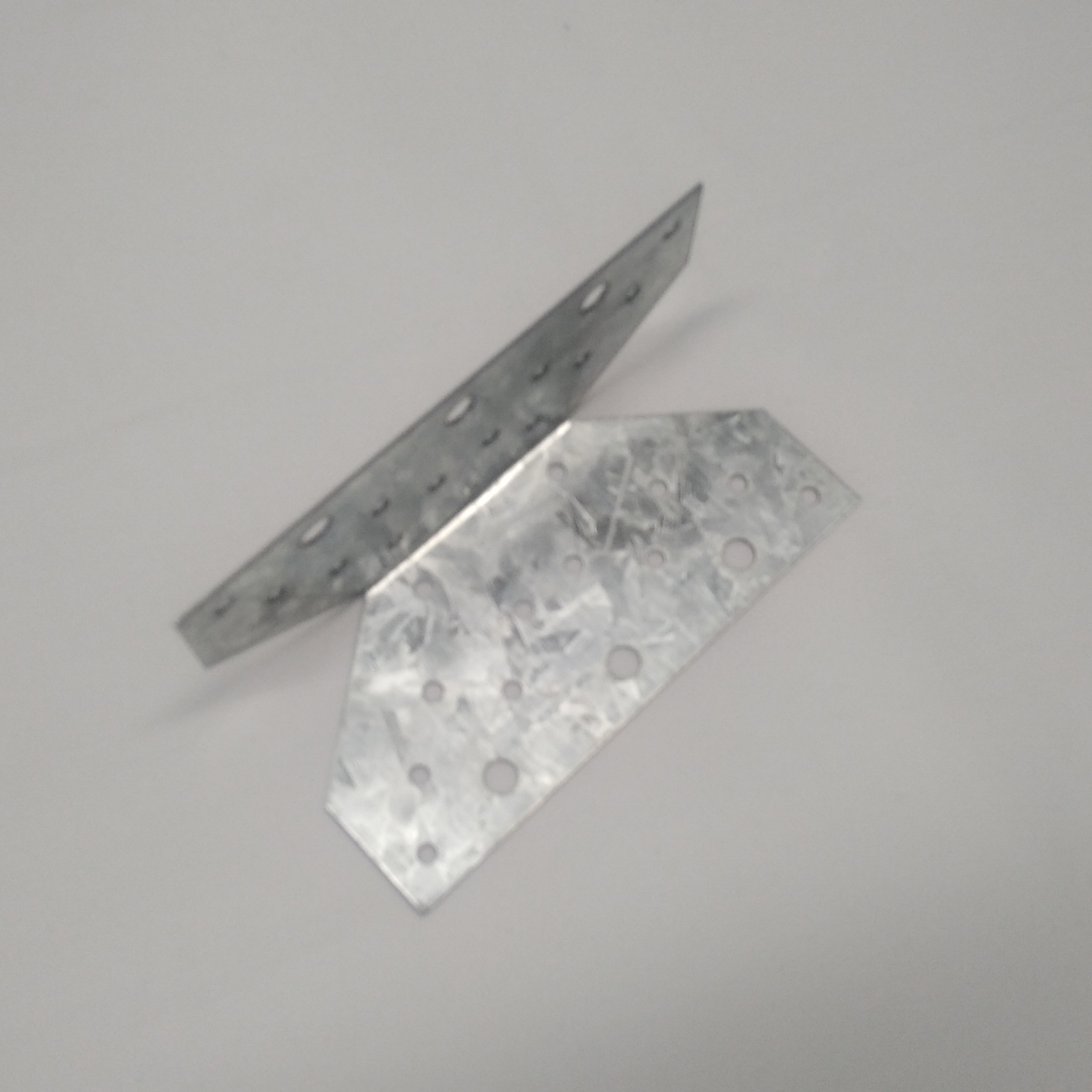 Pole to Girt Bracket