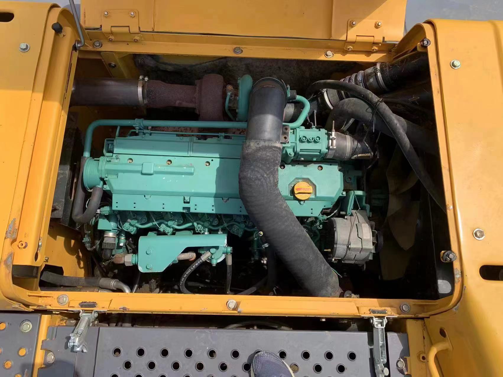 Used EC290B LC Crawler Excavator with 7 m3 Bucket Capacity and Other Hydraulic Valve