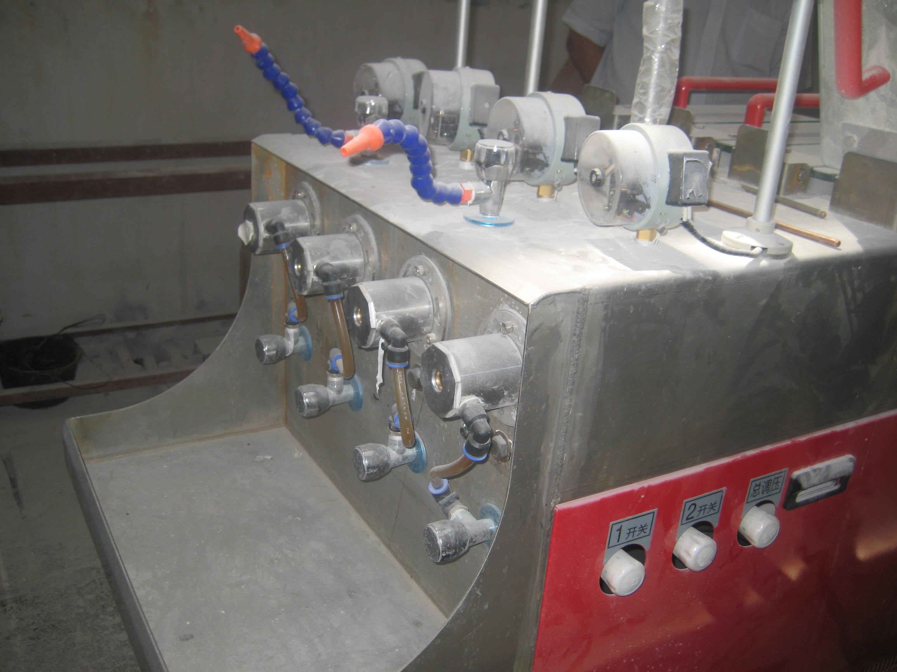 Four Strand PVC Pipe Making Machine Four Cavity PVC Pipe Extrusion Line