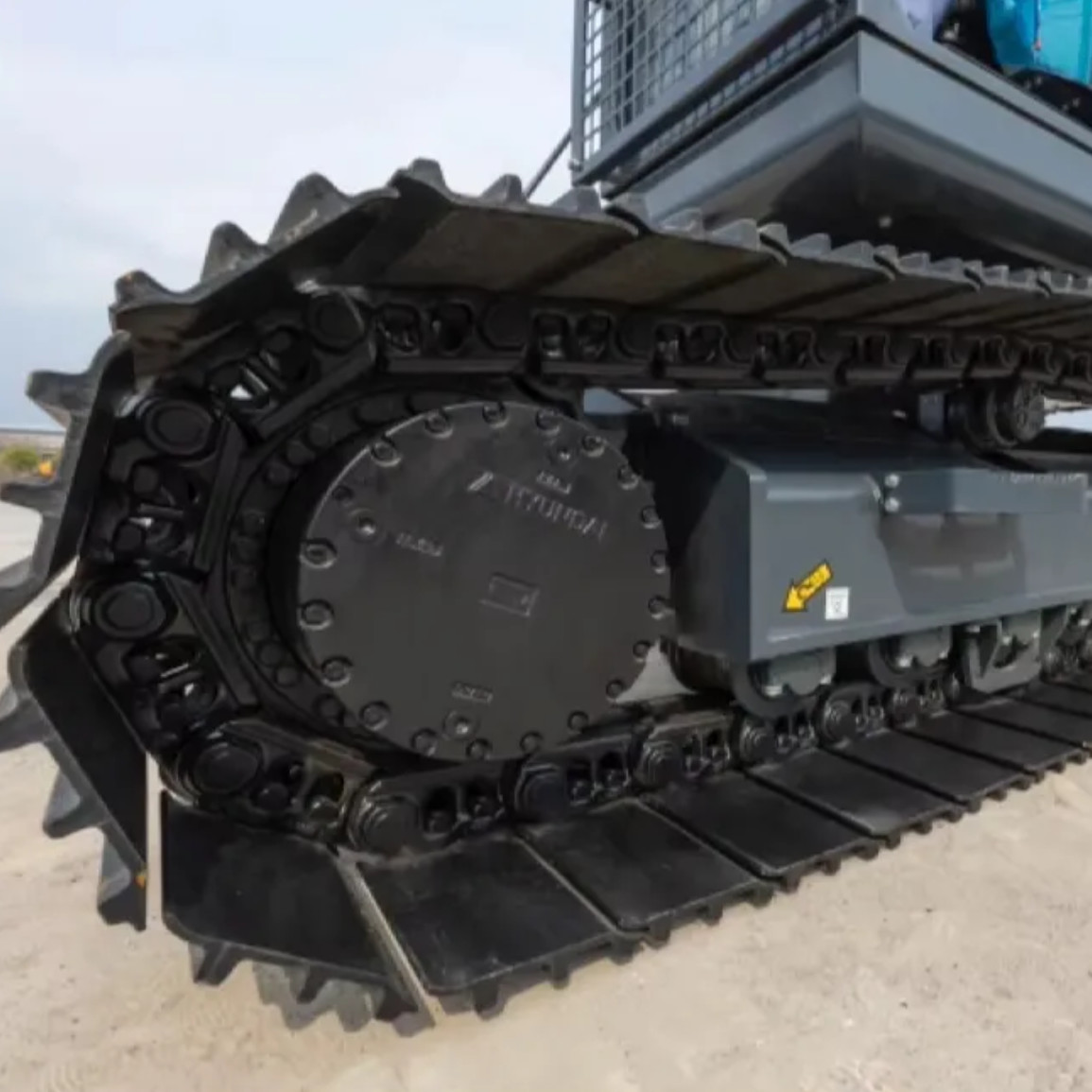 Hot Sale Factory Price Used Crawler Excavator Machine Diesel Engine Digger Construction Equipment