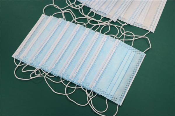 Good quality 3 layer Mouth Mask disposable Nose Mask Regular Audlt Size Blue