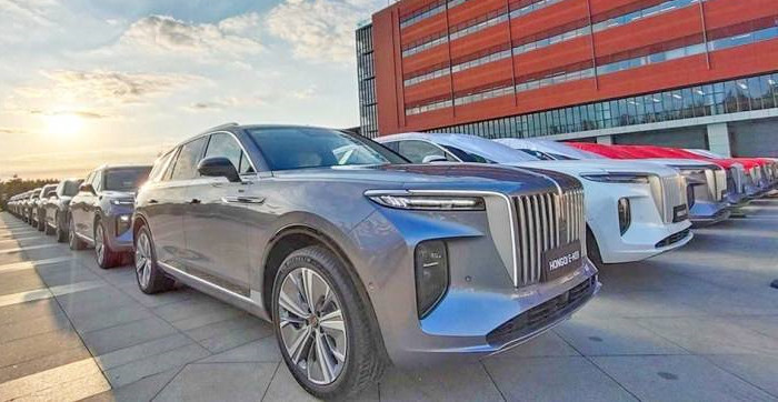 2024 High Speed Electric Car Hongqi E-HS9 Made In With Energy Big Suv Red Flag E-HS9 Used Cars Sports Car Turn to Left