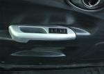 350 Kg Small Battery Car 60V 2200W 80 Km Smart Charging 6-8hs Easy Operation