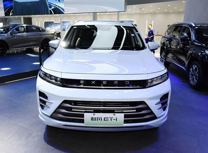 2023 Classic EXCEED Hybrid car at Chery EXCEED ET-i 1.5T 156hp L4+ 125electric motor 180km/h top speed 0-100km/h in 7s