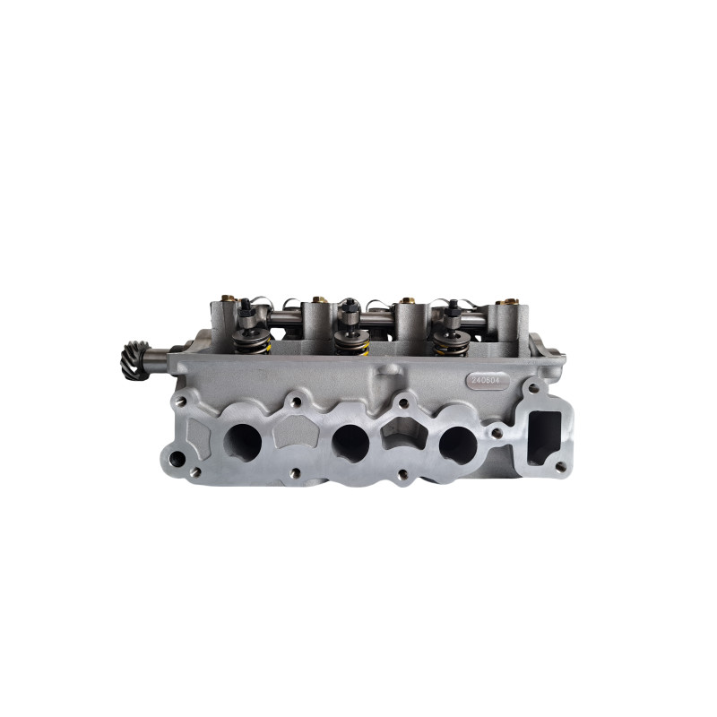 CQ AUTO PARTS AUTO ENGINE PARTS F8CV Complete Cylinder head for 11110-80D00 96642705 96642708 96316210 DAE WOO MATIZ