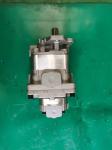 705-52-31130 Komatsu Gear Pump (3)80+14 WA500 Silver Color