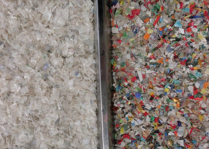 Various Intelligent 2 Tons One hour Industrial Plastic Color Sorter Machine 2.6KW