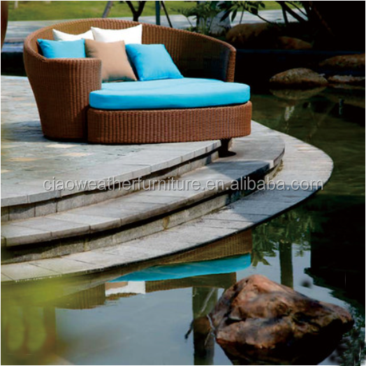 Upgrade Your Outdoor Experience with Modern Design Style Aluminum Frame Sun Loungers Daybed Chaise Lounge