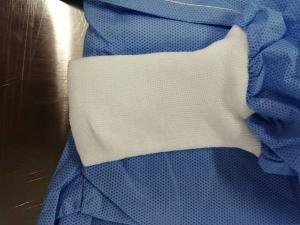 Quality Sterile Disposable Medical Gowns , Patient Surgical Gowns Blue / Green Color wholesale
