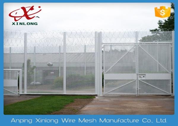 Anti - Climb Jail 358 Chain Link Fence Security / Construction Safety Fence