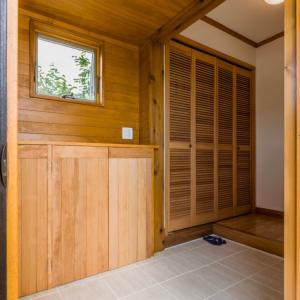 Quality Solid Wood ODM Contemporary Interior Doors For Home Villa wholesale