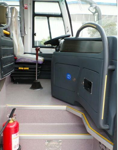 Design 12m Party Bus Luxury Coach with Yuchai Engine and 65 1 1 Seats 67 Seater Bus