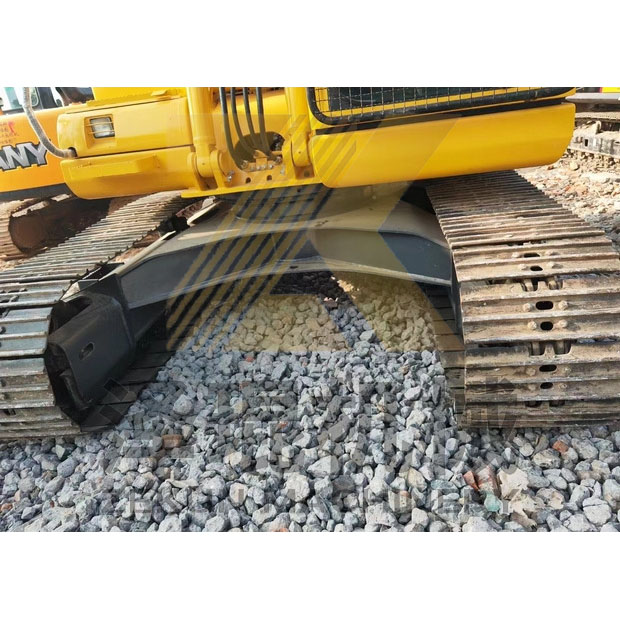 69KW Japan Imported Komatsu PC130-8 Excavator with Pumps