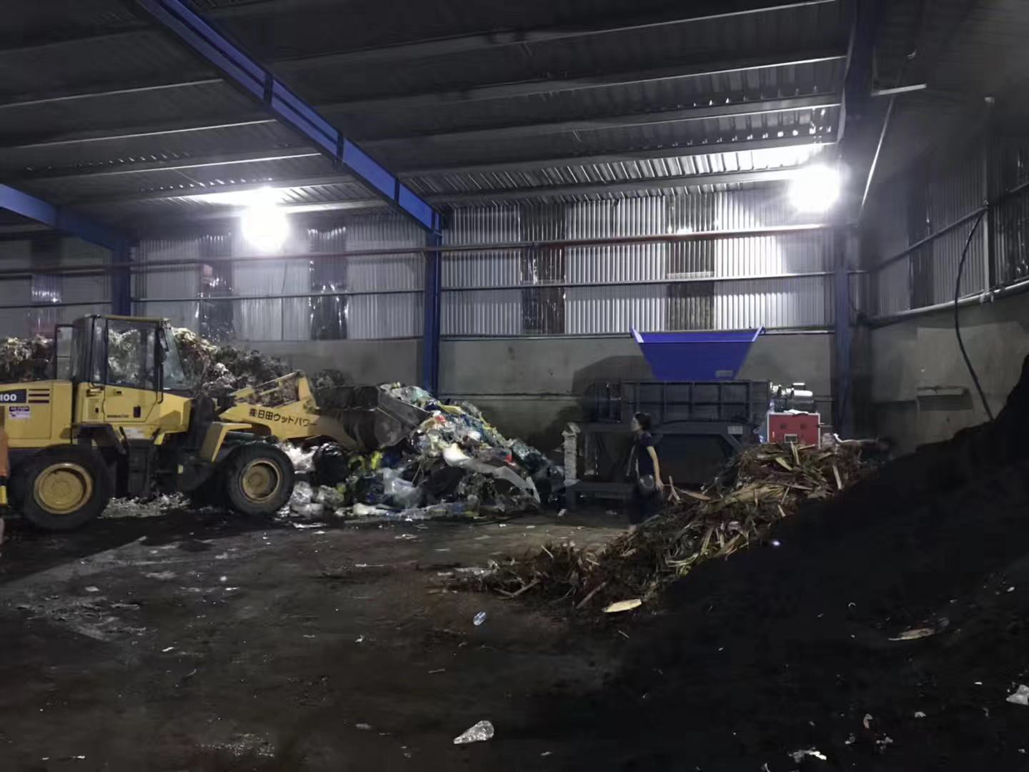 Double Shaft ShredderWaste Shredder Machine With CE Certificate Cardborad Shredder Industrial Paper Shredder