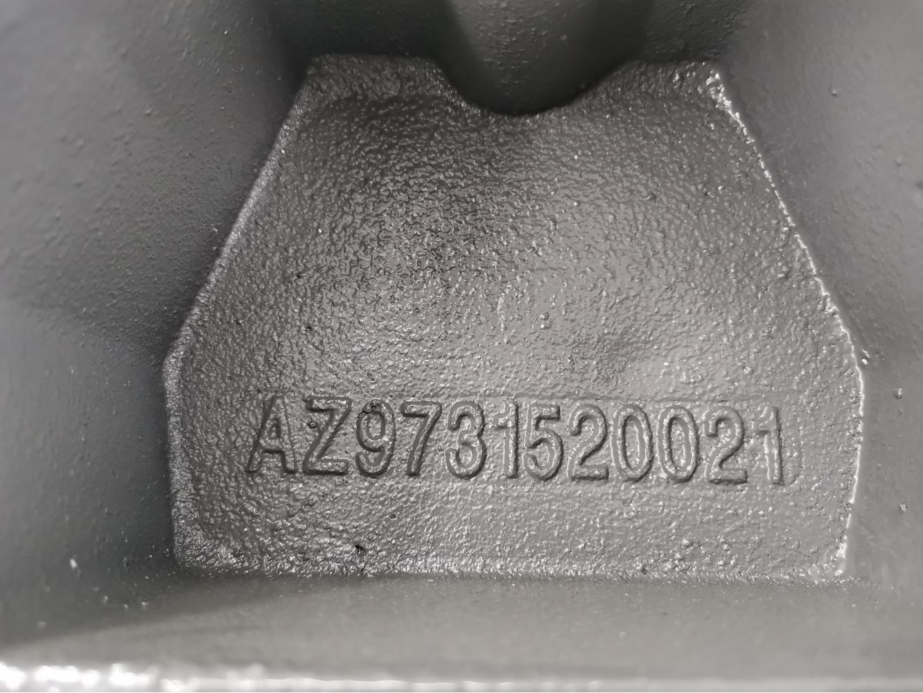 SINOTRUK Howo 8*4 Truck Axle Front Bracket Right Spring Bracket with ISO9001 Certification