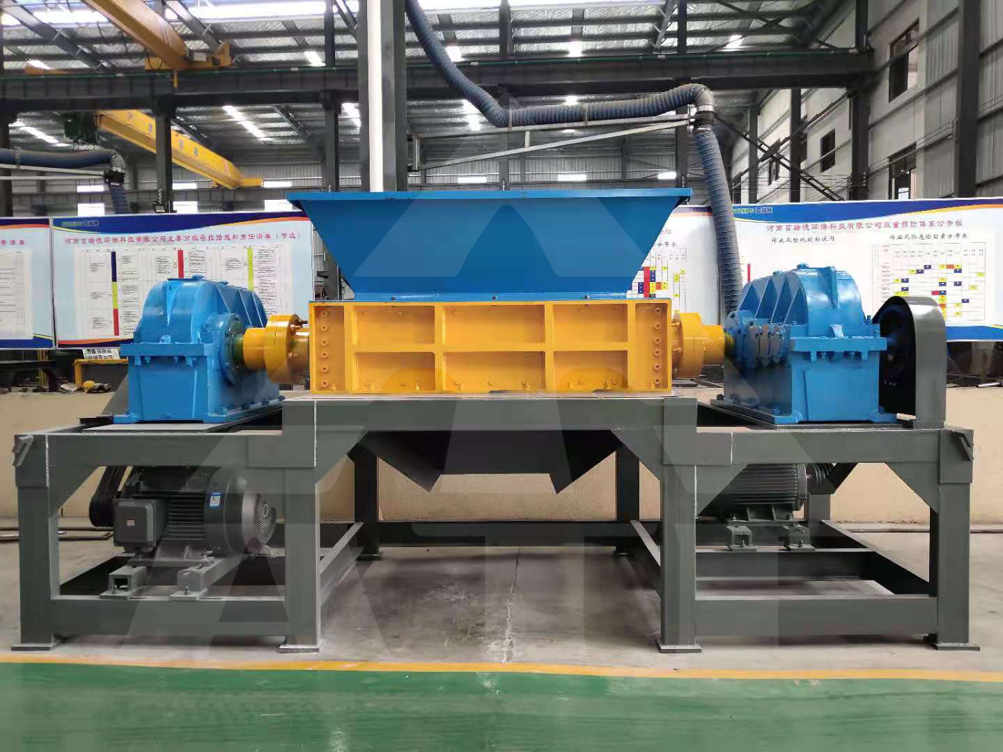 110V 240V 220V 380V Truck Tire Shredder High Efficiency Tire Chipper Machine