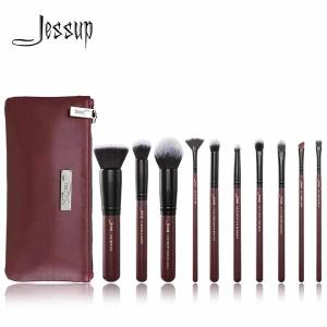 Quality Plum Queen Basic Makeup Brushes Set Waterproof Eco Friendly Makeup Brushes wholesale