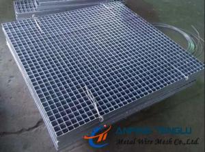 China Press-locked Steel Grating, Smooth and Serrated Surface, Integral Structure on sale