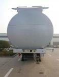 Large Capacity Diesel Semi Trailer Truck / Fuel Tanker Truck 14100 * 2500 * 3780
