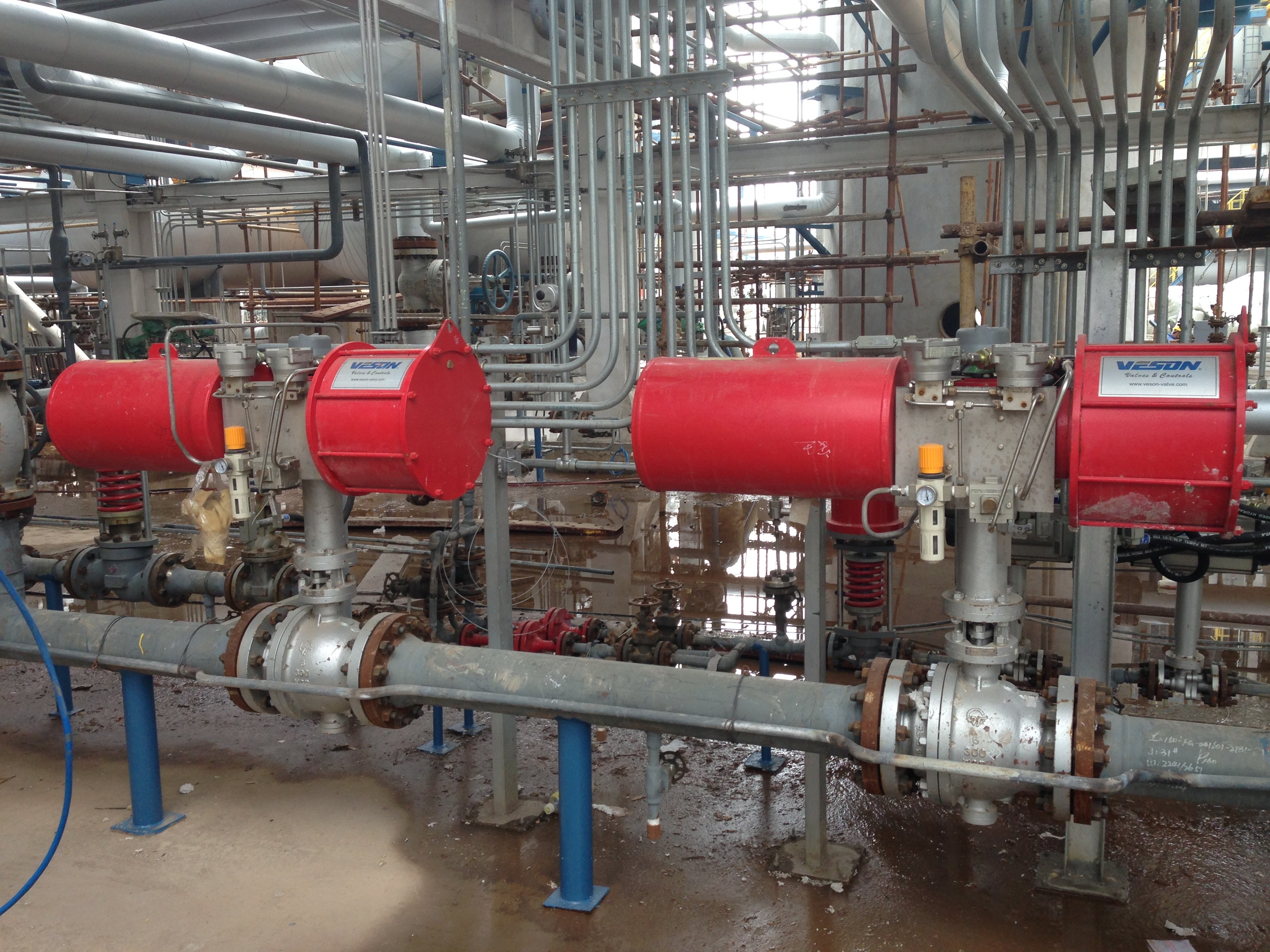 Metal Seated Ball Valves Spring Return Pneumatic Actuator VSF Series