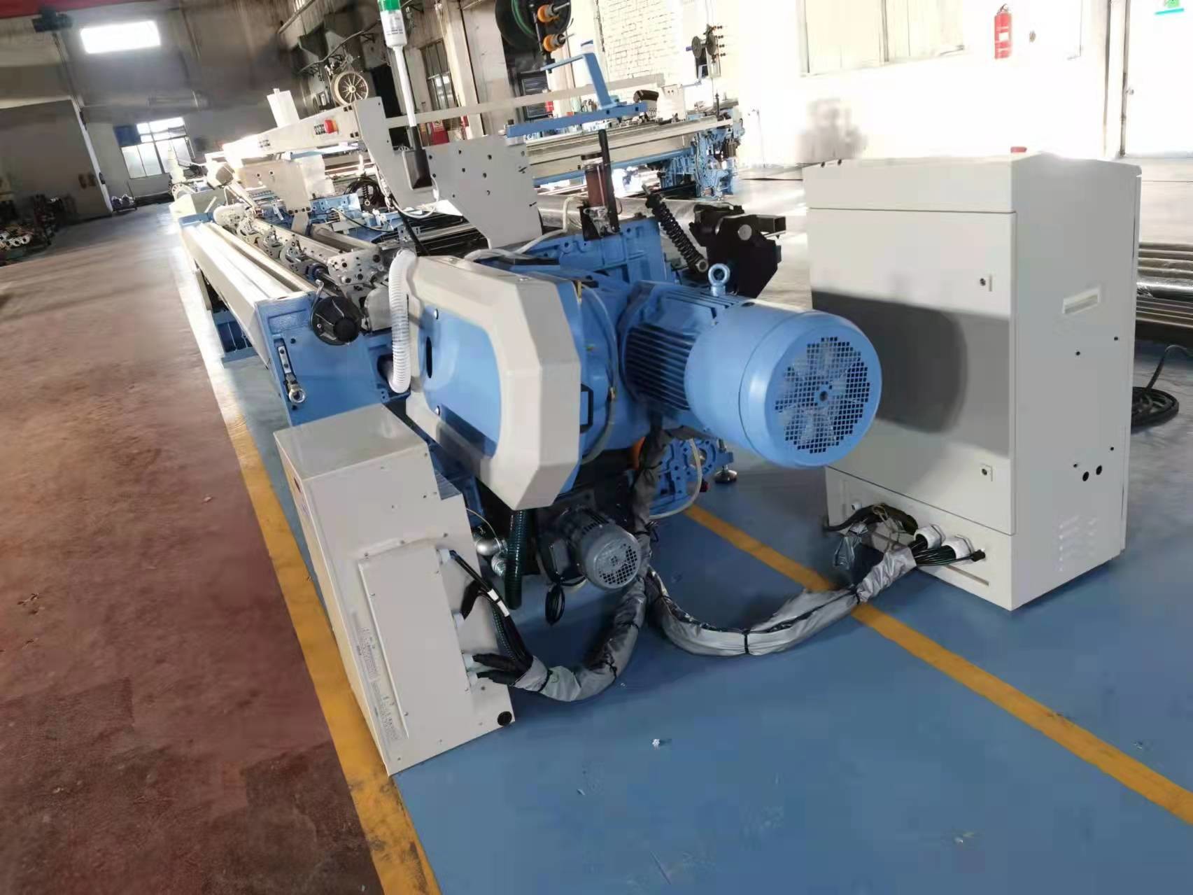 Textile Weaving Rapier Weaving Loom High Speed 60cm Reed Width