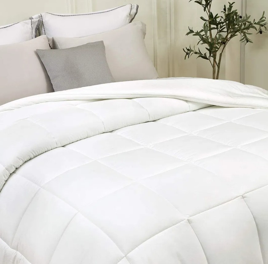 Bedding Duvet With Warm Duvet Filling Hypoallergenic Microfibre Quilts