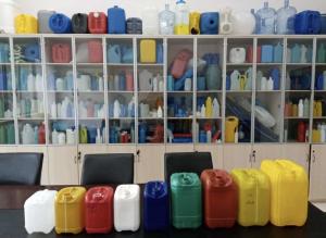 Quality 20L Plastic Extrusion Blow Molding Machine Stackable Jerry Can Oil Bottle wholesale