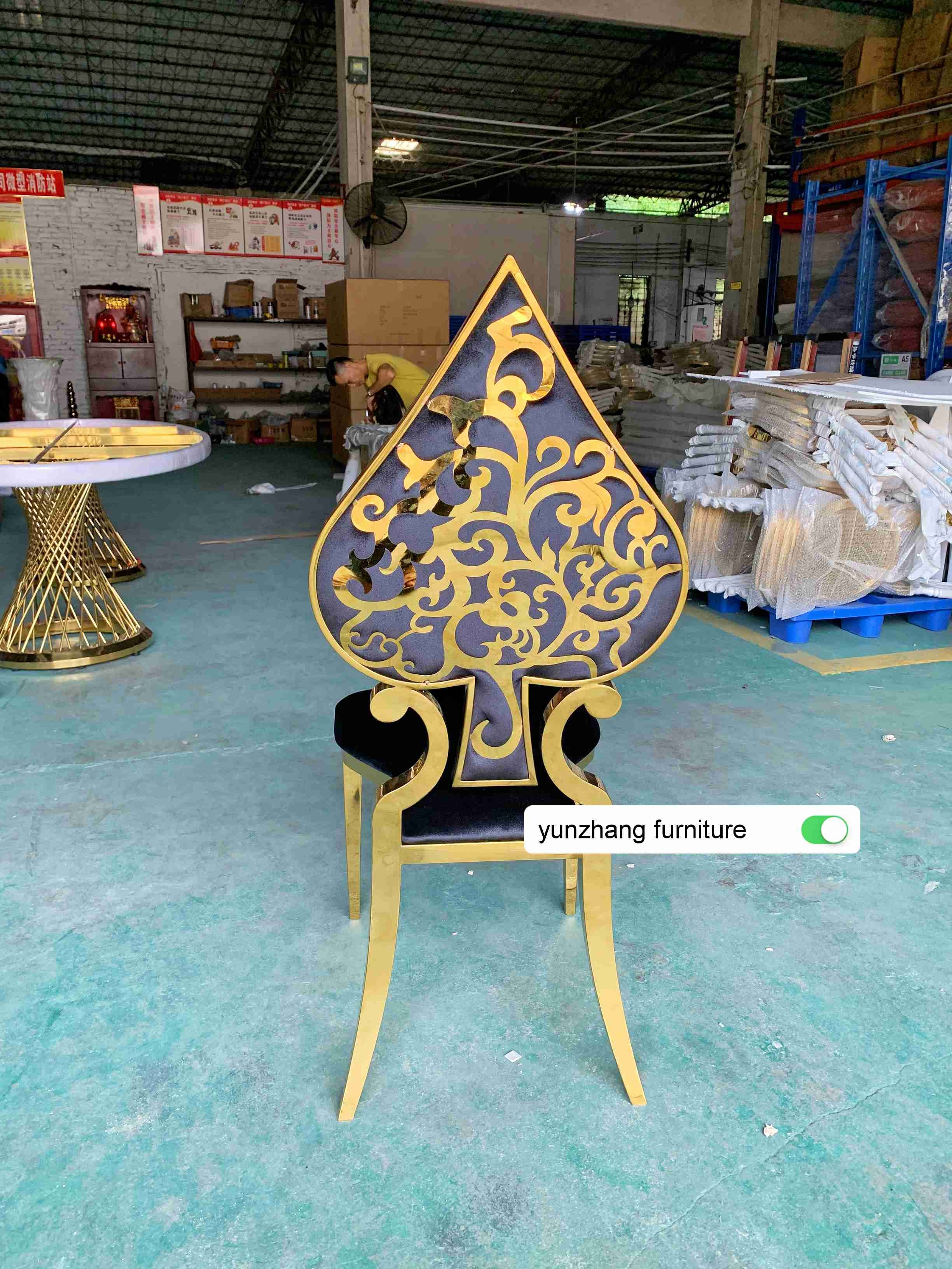 Fancy Gold Wedding chair stackable luxury design white cushion