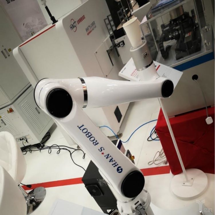 6 Axis Robotic Arm Of Elfin E10-L With Manipulator Robot Arm 8kg Payload As Collaborative Robot