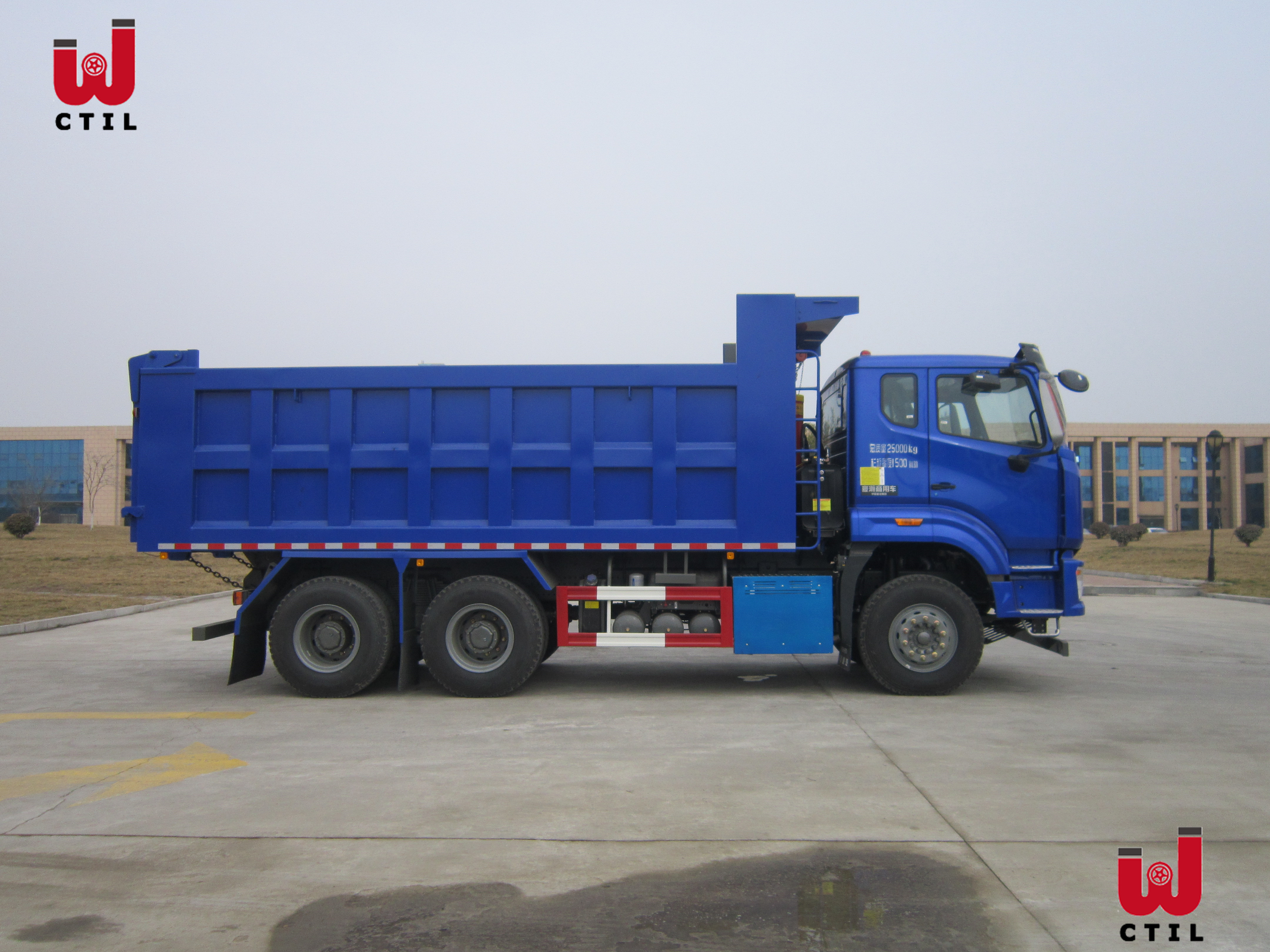dumper truck