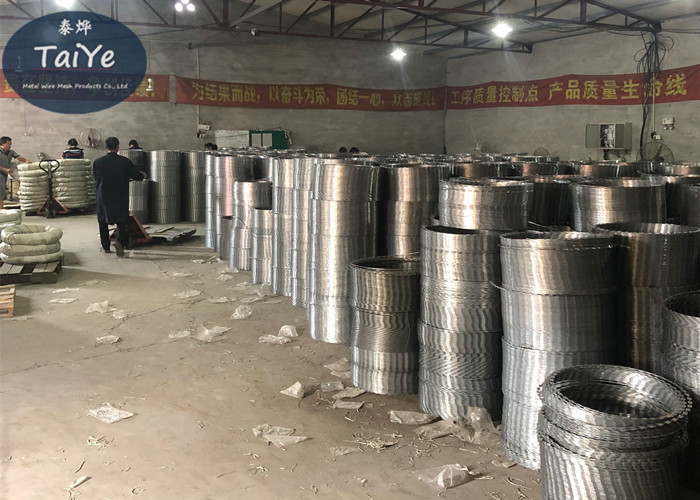 PVC Coated Galvanized BTO 22 Razor Wire Mesh Fence Single Twist Method