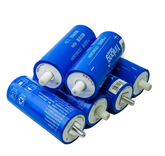 66160 LTO Battery Cell 2.3V 40AH 20000+ Life Cycle CE RoHS certificate