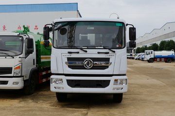 Dongfeng Direct 7 Tons Garbage Truck with 18T Curb Weight and Automatic Transmission