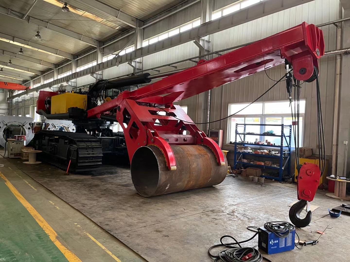 Energy Saving Mountain Pipe Laying Machine For Field Construction