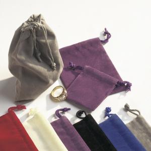 Quality velvet pouch ,gift pouch ,jewelry pouch wholesale