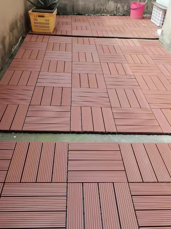 Synthetic Wood Plastic Composite/WPC Outdoor Decking Floor Tiles