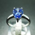 Sterling Silver Green Spinel Ring Fashionable Pear Shape Solitaire Wedding