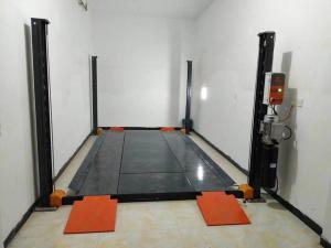 Quality AA4C 4 post 2 cars parking lift auto storage lift four columns automotive lift 2.7T 3.6T wholesale