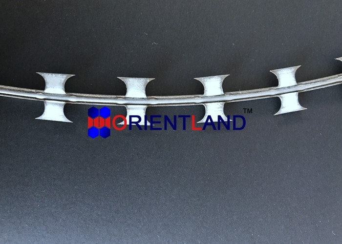 BTO-11 BTO-10 Concertina Razor Wire Barbed Tape Concertina Coils
