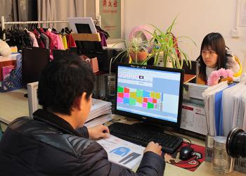 Wuhan dolucky knitwears co.,ltd