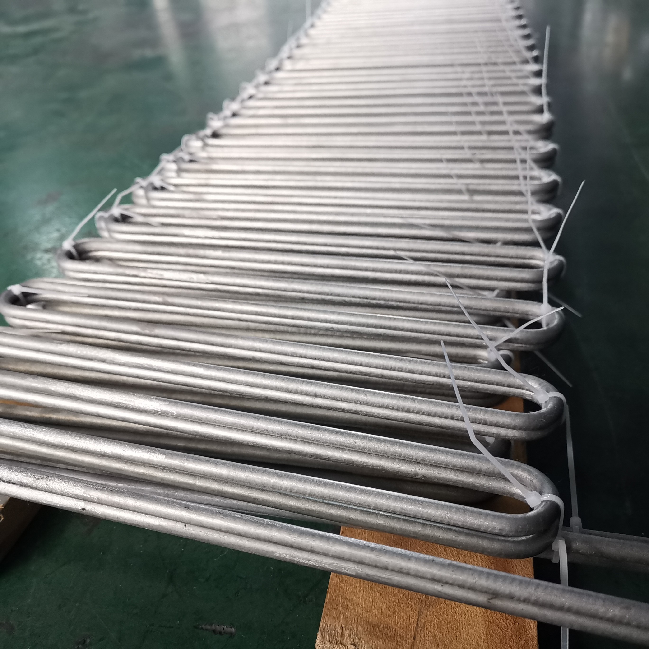 10.2g/Cm3 High Density Molybdenum Heating Element 99.95% Purity Sifon
