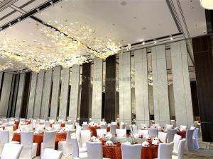 Quality Easy To Install Banquet Hall Partition Walls 85mm Or 100mm wholesale