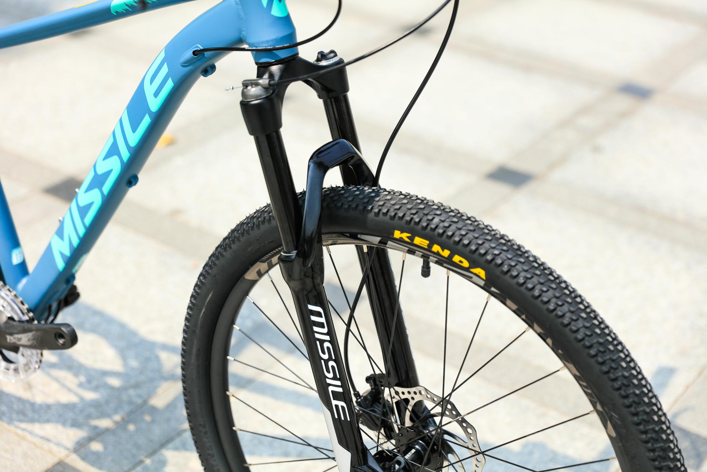 27.5 Mountain Bike Downhill Bicycle with 30 Speed Gears and Hard Frame