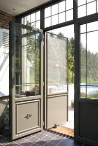 Quality AS1288 1.5mm Aluminum Bifold Windows For Apartment wholesale